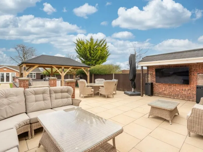 property Compatible Images}