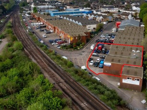 Similar property image