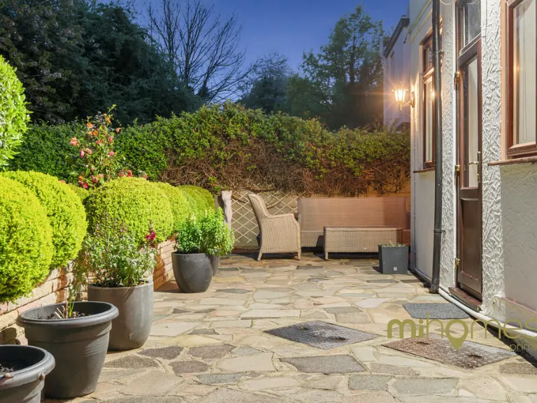 property Compatible Images}