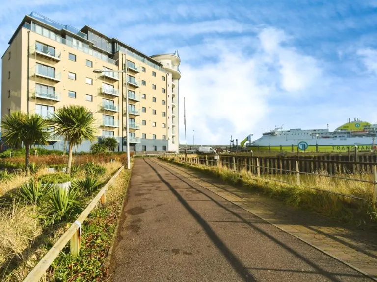 property Compatible Images}