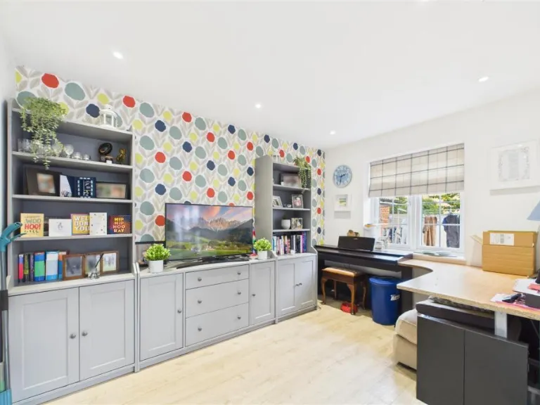 property Compatible Images}