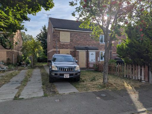 Similar property image