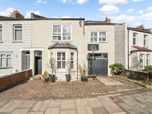 Similar property image