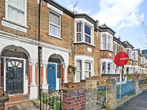 Similar property image