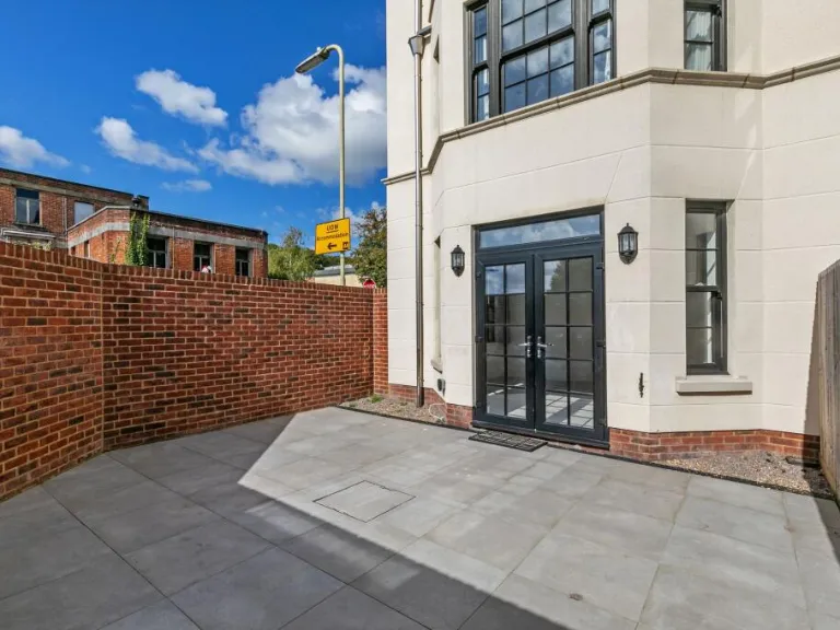 property Compatible Images}
