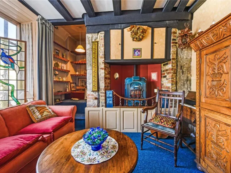 property Compatible Images}