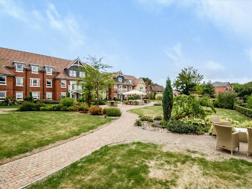 Similar property image
