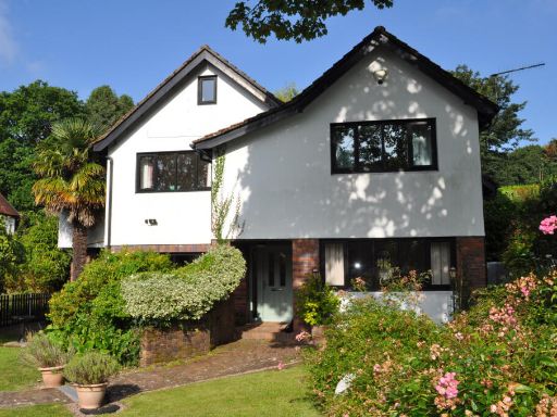 Similar property image