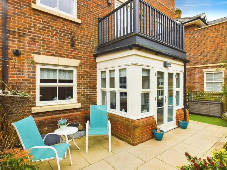 property Compatible Images}