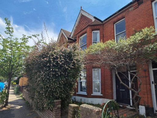 Similar property image