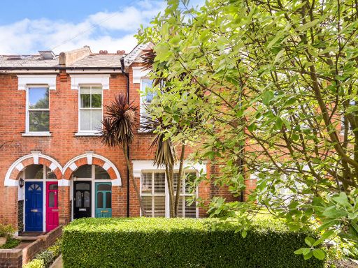 Similar property image