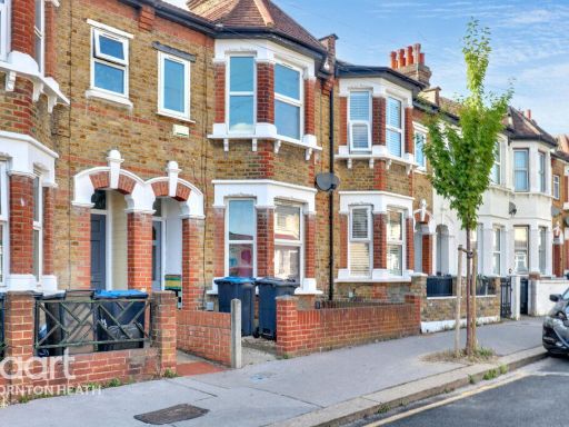 Similar property image