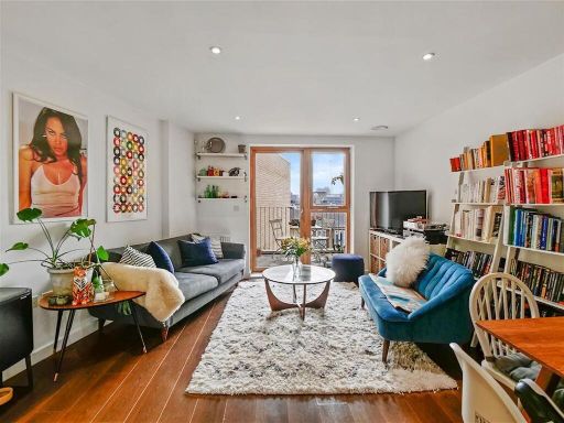 Similar property image