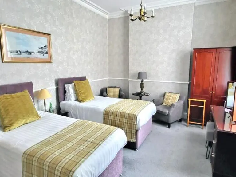 property Compatible Images}