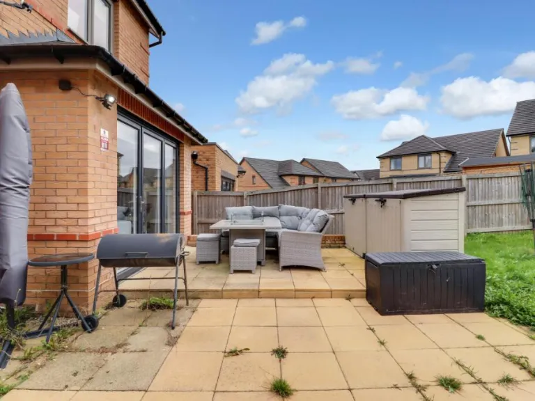 property Compatible Images}