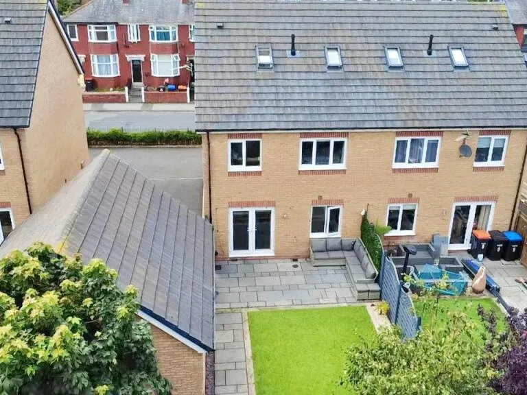 property Compatible Images}
