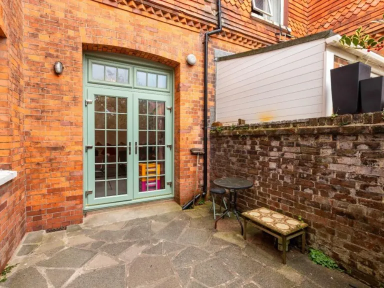 property Compatible Images}