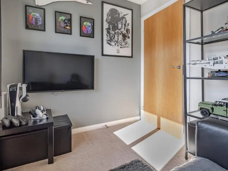 property Compatible Images}