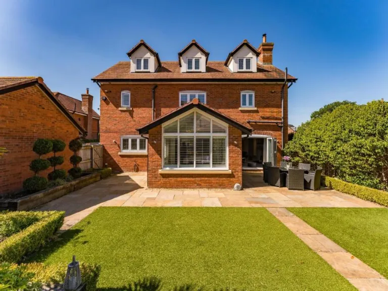 property Compatible Images}