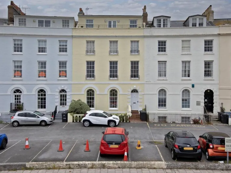 property Compatible Images}