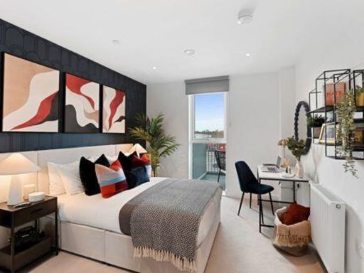 Similar property image