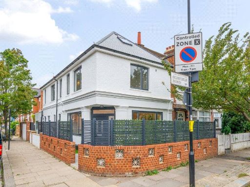 Similar property image