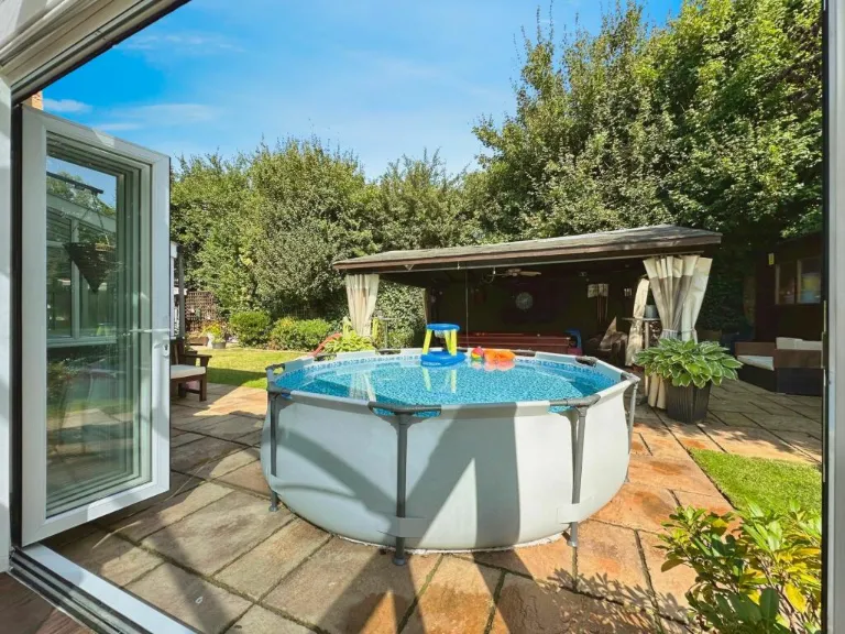 property Compatible Images}