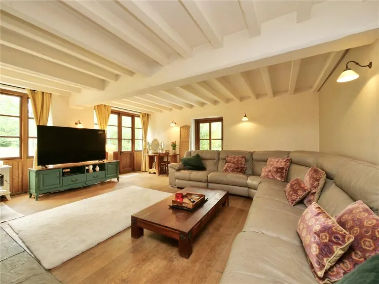 property Compatible Images}