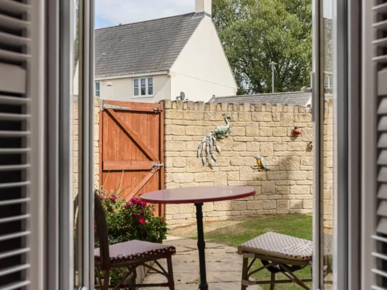 property Compatible Images}