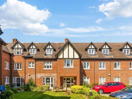 Similar property image