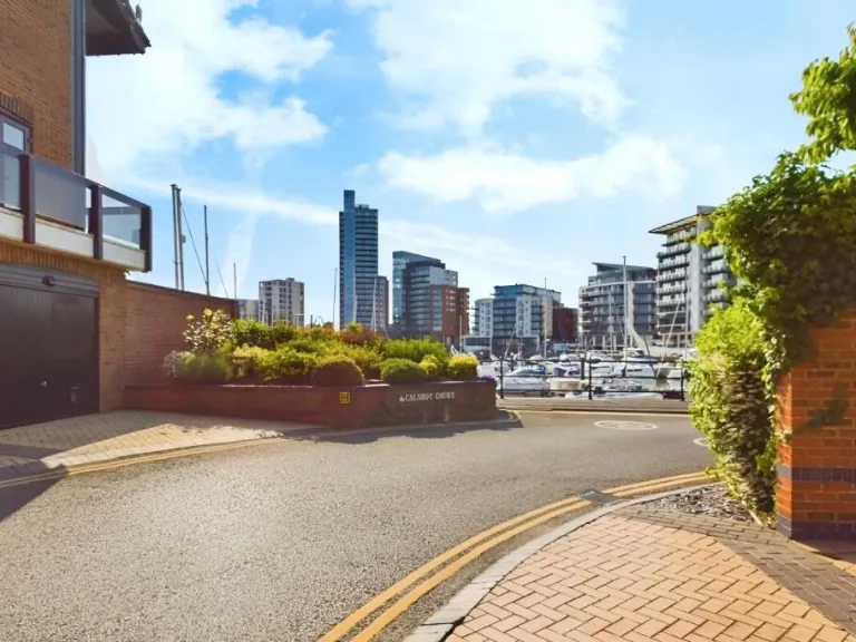 property Compatible Images}