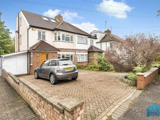 Similar property image