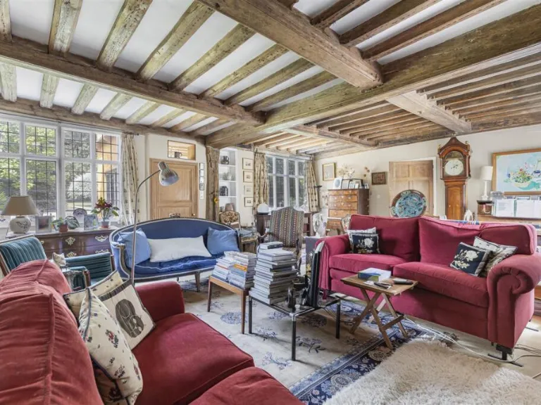 property Compatible Images}