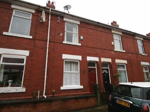 Similar property image