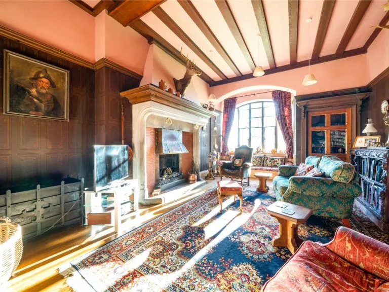 property Compatible Images}