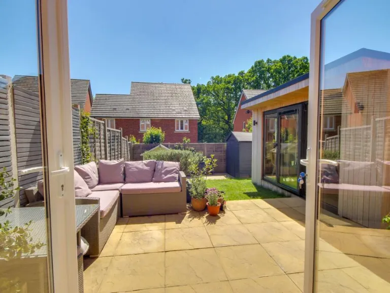 property Compatible Images}