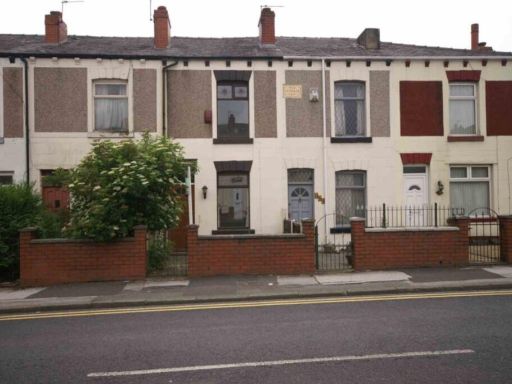Similar property image