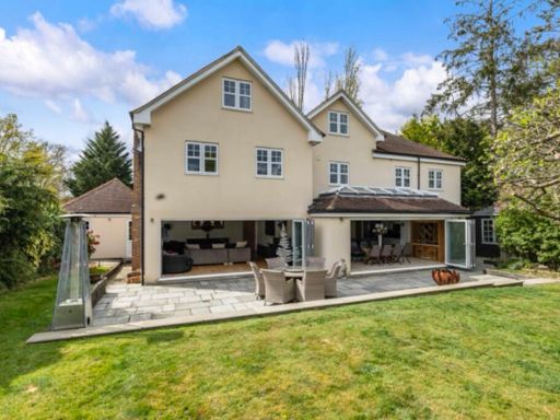 Similar property image