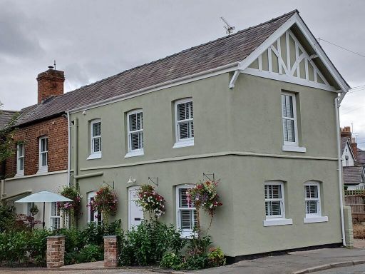 Similar property image