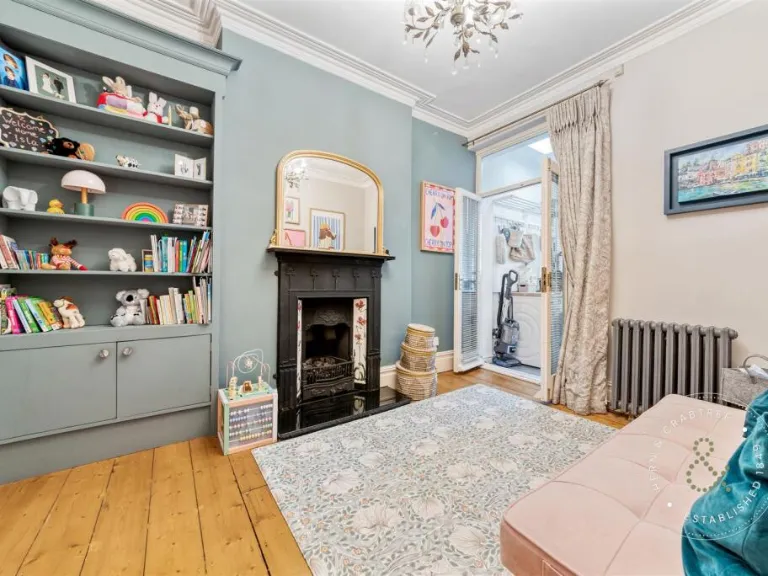 property Compatible Images}