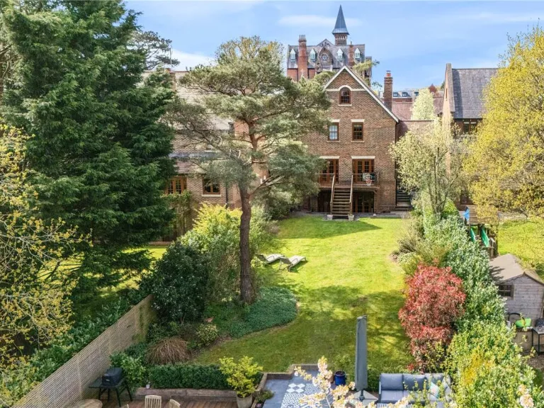 property Compatible Images}