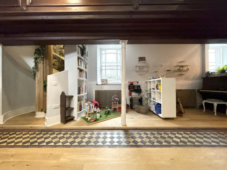 property Compatible Images}