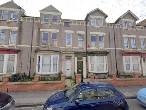 Similar property image