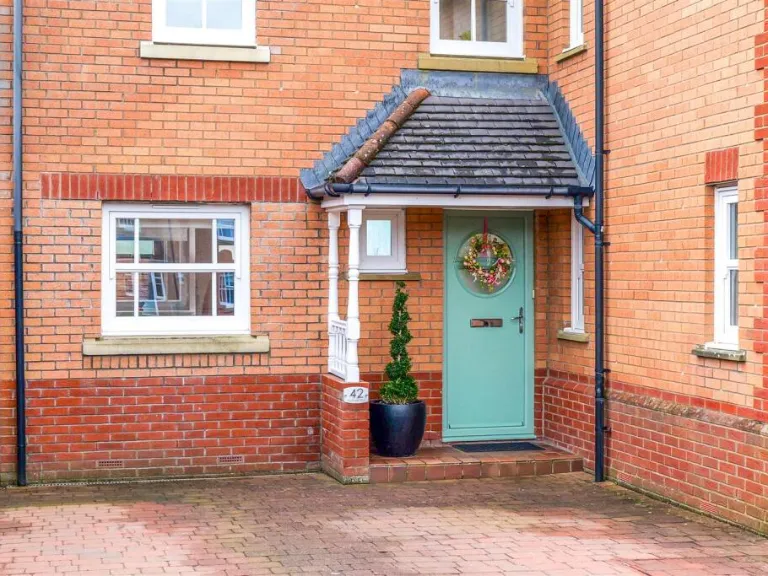 property Compatible Images}