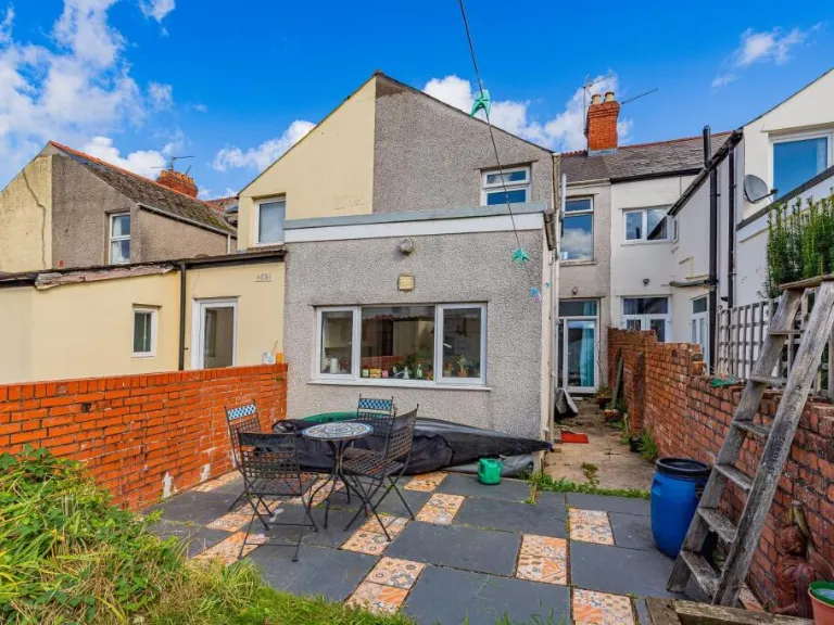 property Compatible Images}