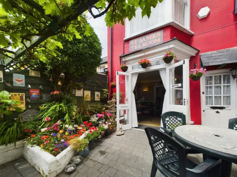 property Compatible Images}