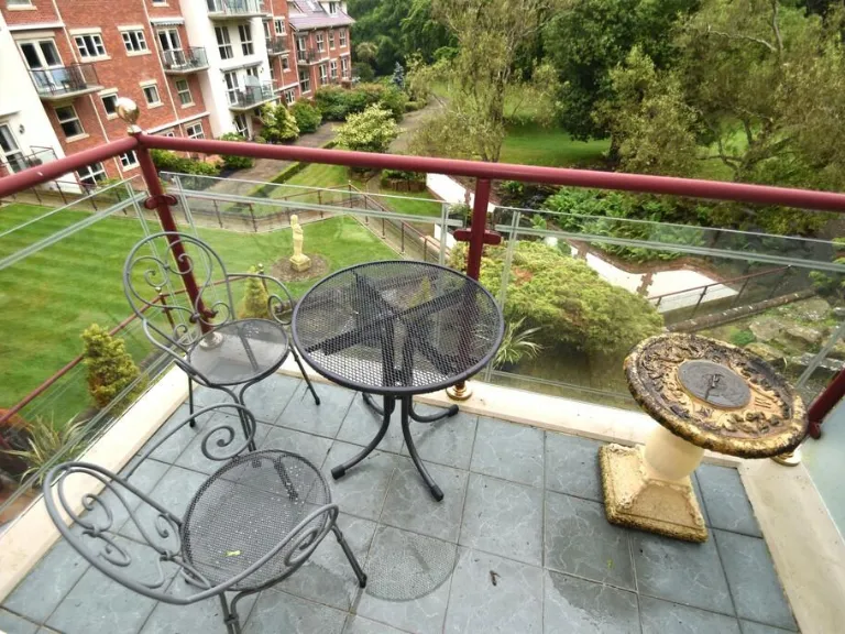 property Compatible Images}