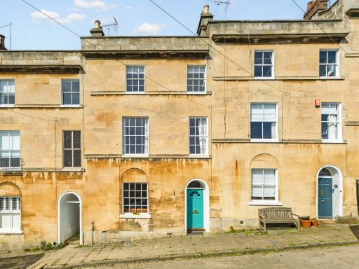 Similar property image