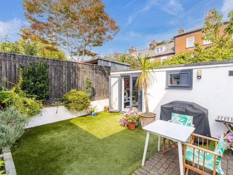 property Compatible Images}