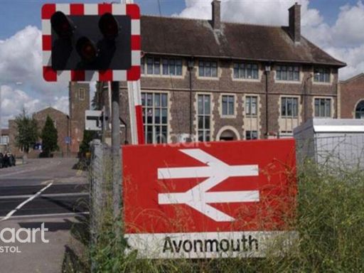 Similar property image